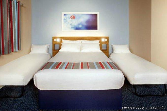 Travelodge Cameron Toll Hotel Edimburgo Exterior foto