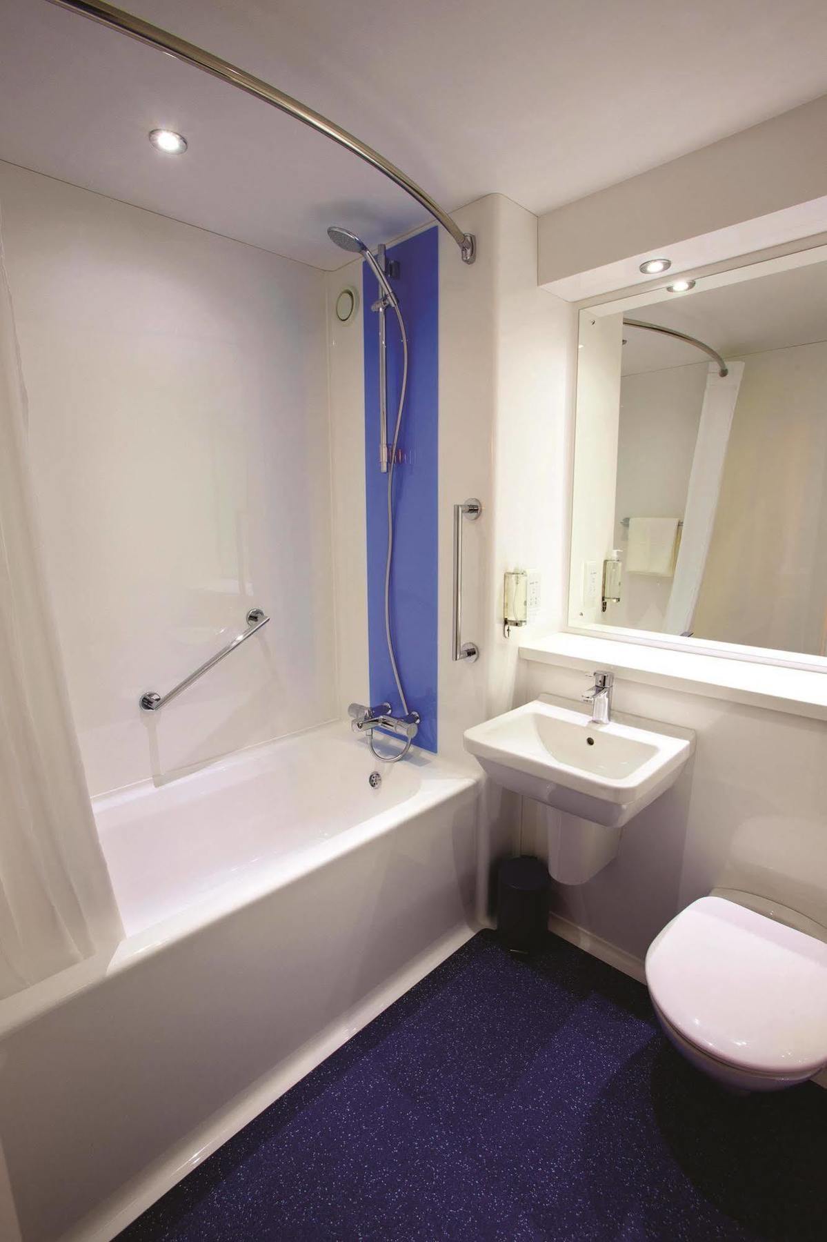 Travelodge Cameron Toll Hotel Edimburgo Exterior foto