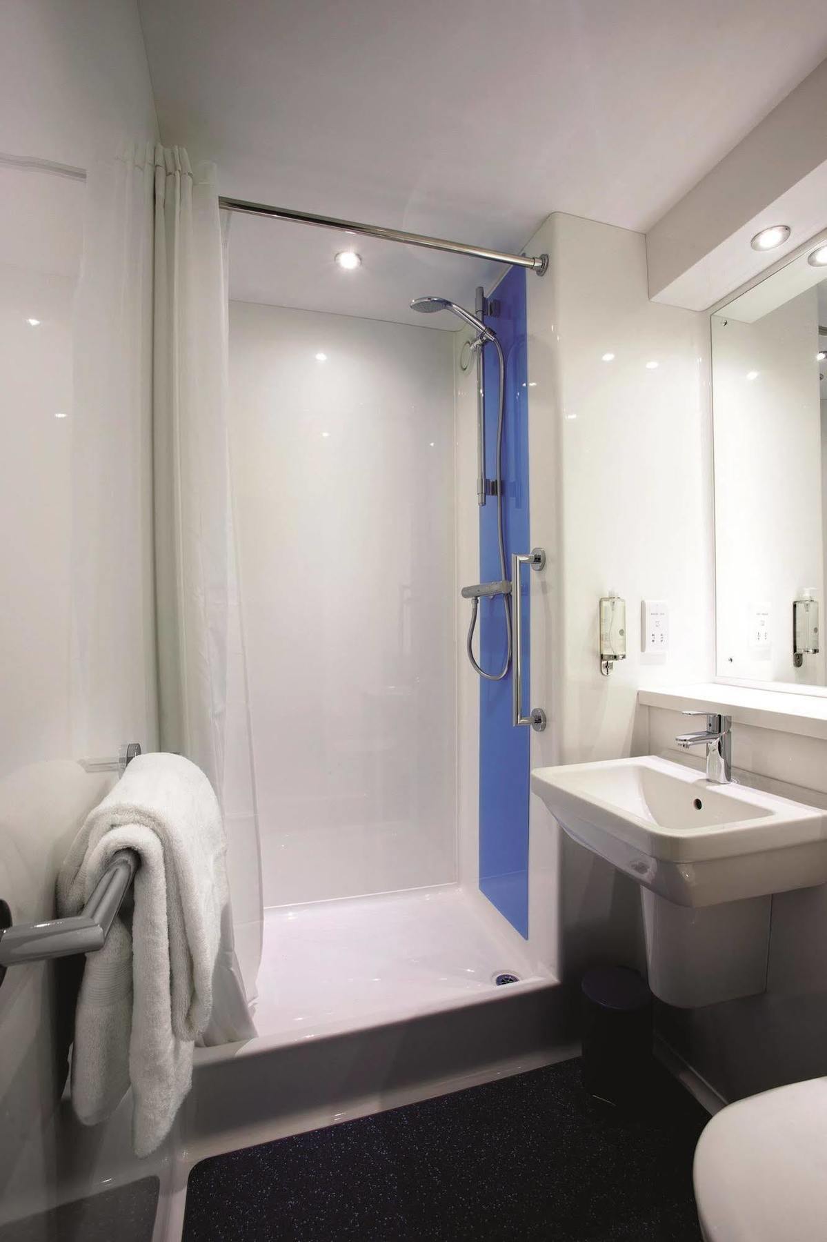 Travelodge Cameron Toll Hotel Edimburgo Exterior foto
